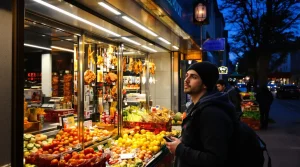 « Fais-nous un kebab, pas de la laitue » : la vérité sur ces marécages alimentaires en banlieue